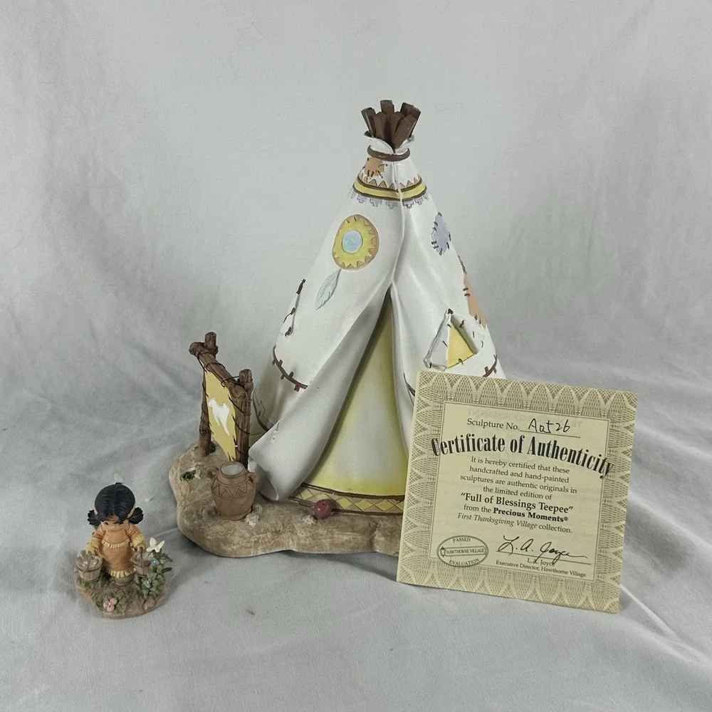 Precious Moments Hawthorne Village Full of Blessings Teepee‎ First Thanksgiving